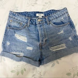 Forever 21 Ripped Jean Shorts - Size 26